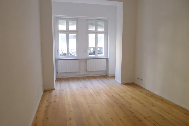 WG-geeignet! Zweitbezug nach Totalmodernisierung in der Rodenbergstraße/Prenzlauer Berg! — photo 1